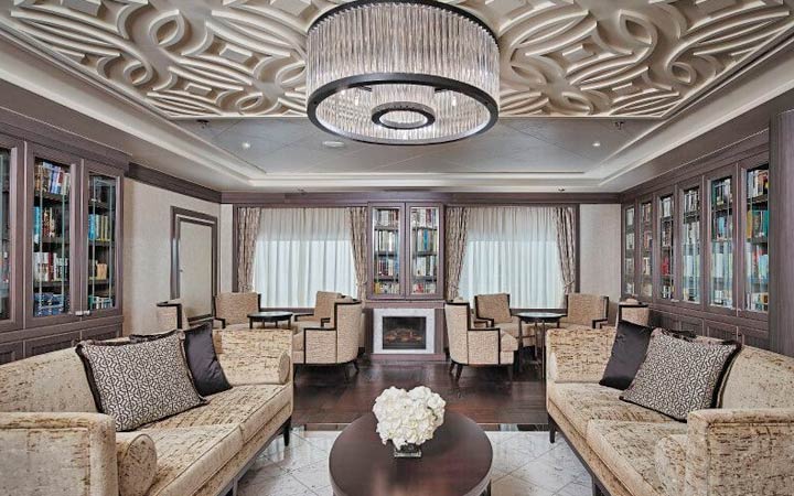 Bateau Seven Seas Navigator